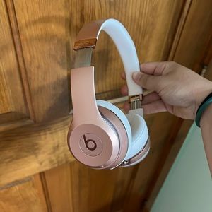 Beats by Dr. Dre Solo 3 Rose Gold